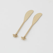 Load image into Gallery viewer, Pilbeam Living Brass Bee Spreaders