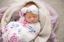 Load image into Gallery viewer, Snuggle Hunny Lilac Skyies Swaddle Set