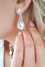 Load image into Gallery viewer, Bypias Oyster Earing - Pewter / Silver Plated