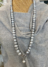 Load image into Gallery viewer, i me - Pearl necklace - Potato Pearl with drop Pearl Enhancer  - Soft Grey