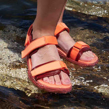 Load image into Gallery viewer, Merry People Lochie Sandal - Peach